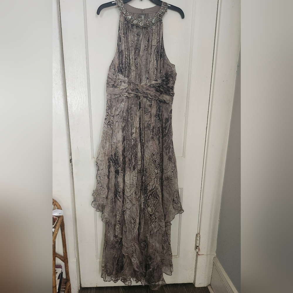 Rickie Freeman/Teri Jon Silk Maxi Dress
